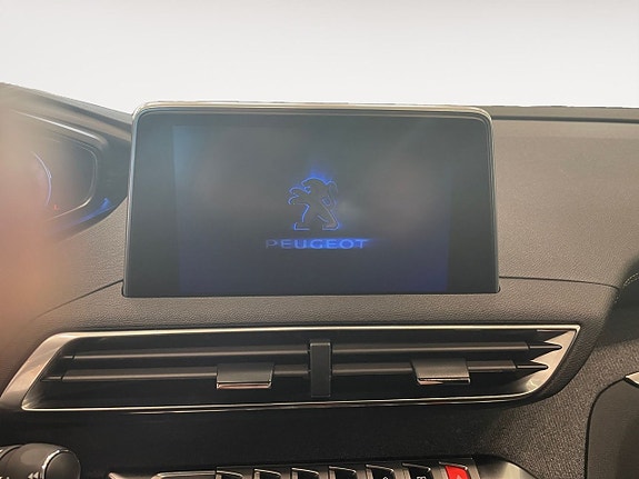 Peugeot 5008 11 of 25