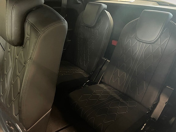 Peugeot 5008 23 of 25