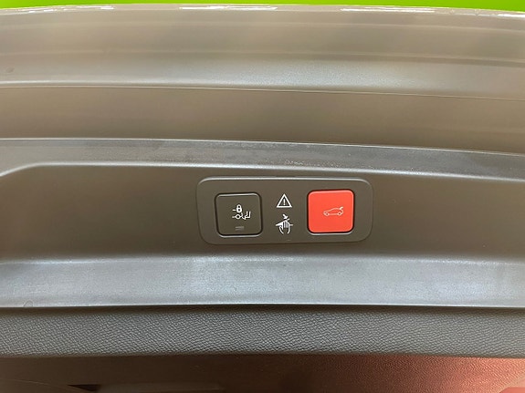 Peugeot 5008 17 of 25