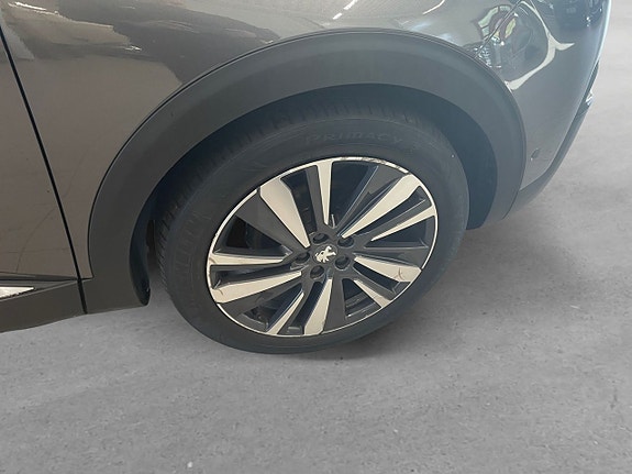 Peugeot 5008 8 of 25