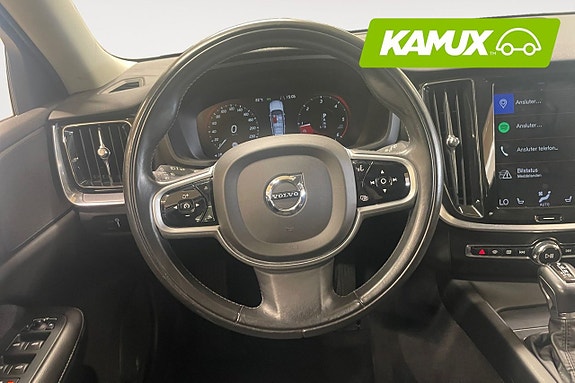 Volvo V60 13 of 23