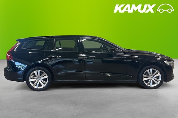 Volvo V60 2 of 5