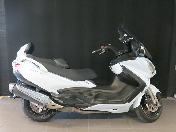 Suzuki AN 650 Z BURGMAN EXKLUSIVE 4 of 6