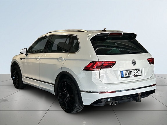 Volkswagen Tiguan 5 of 5