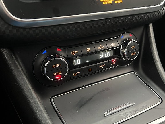 Mercedes-Benz A180 19 of 28