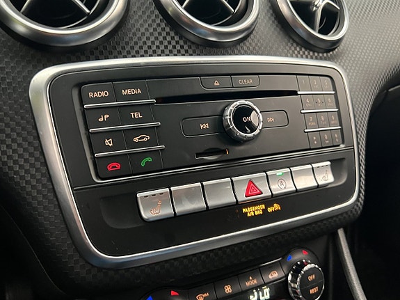 Mercedes-Benz A180 18 of 28