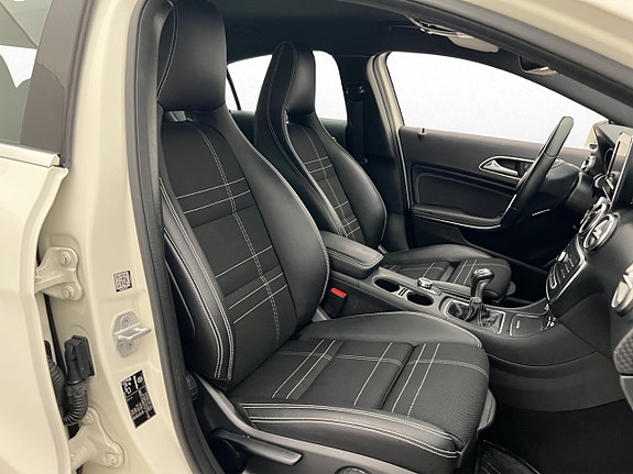 Mercedes-Benz A180 21 of 28
