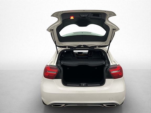 Mercedes-Benz A180 24 of 28