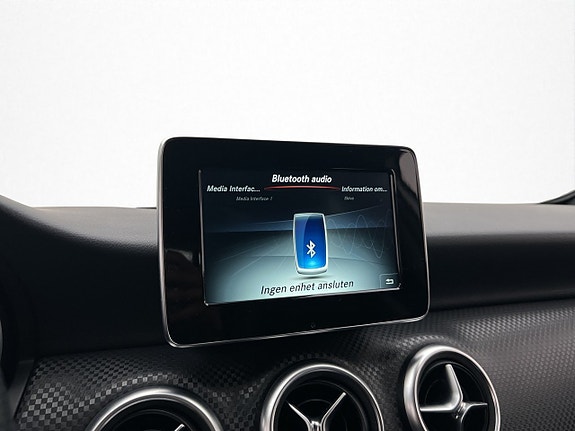 Mercedes-Benz A180 16 of 28
