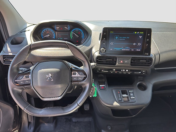Peugeot e-Partner 14 of 20