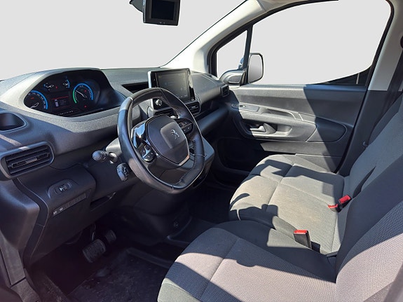 Peugeot e-Partner 10 of 20