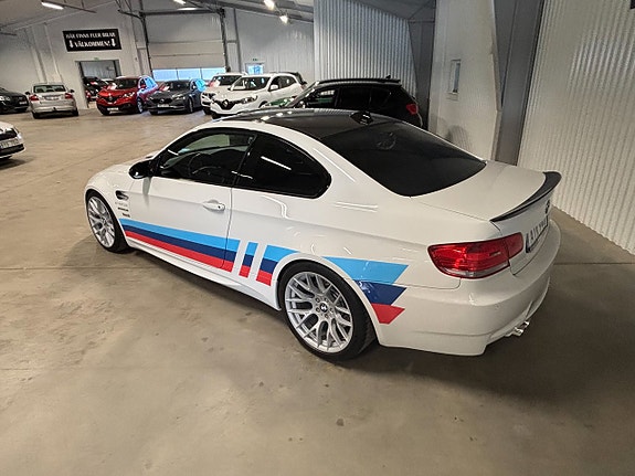 BMW M3 4 of 5