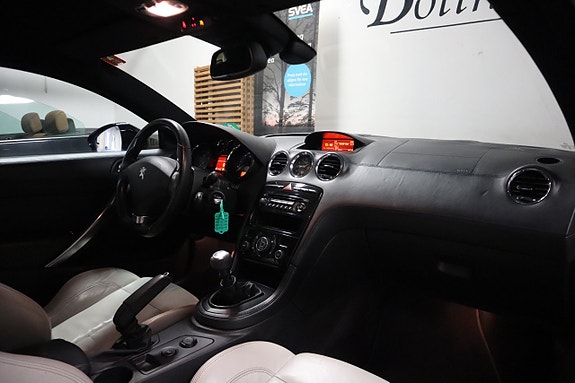 Peugeot RCZ 16 of 18
