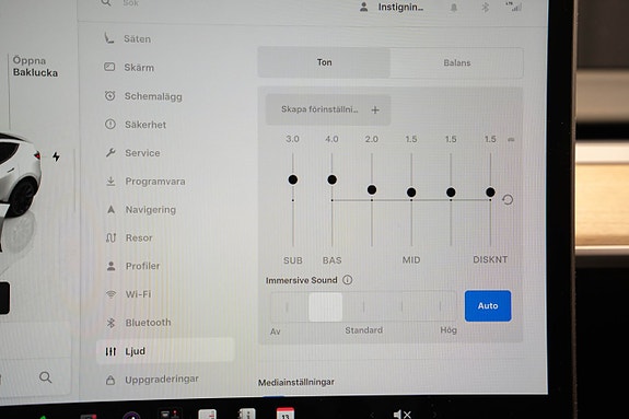 Tesla Model Y 29 of 29