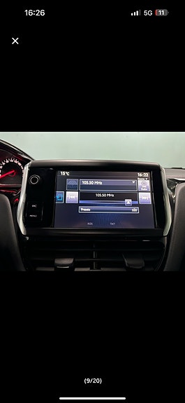 Peugeot 208 10 of 25