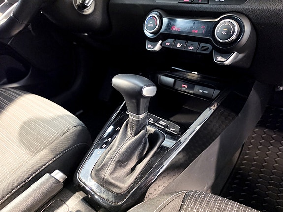 Kia Stonic 8 of 24