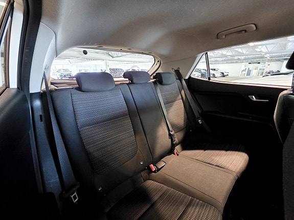 Kia Stonic 21 of 24