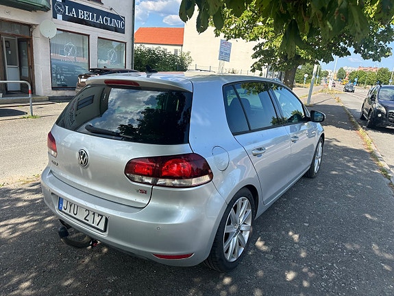 Volkswagen Golf VI 3 of 11
