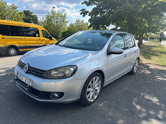 Volkswagen Golf VI 7 of 11