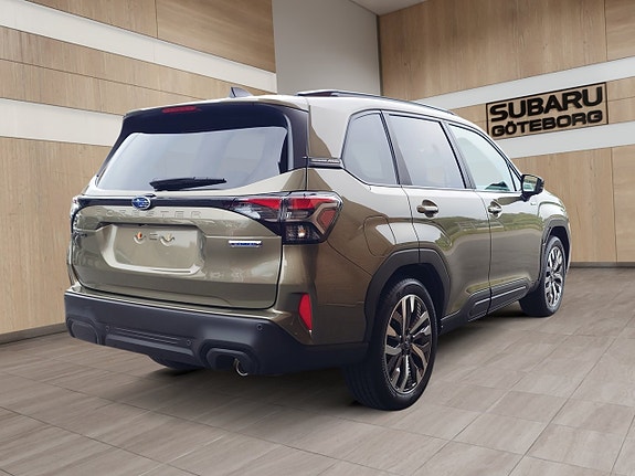 Subaru Forester 5 of 5