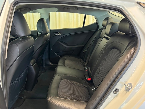 Kia Optima 23 of 25