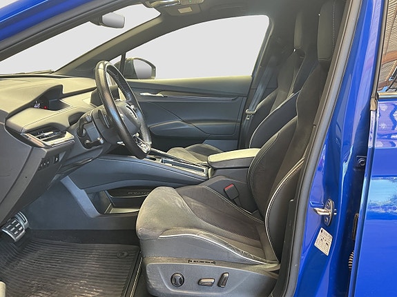 Skoda Enyaq 12 of 24