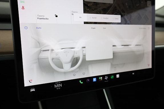 Tesla Model 3 26 of 30