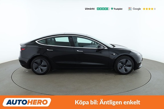 Tesla Model 3 7 of 30