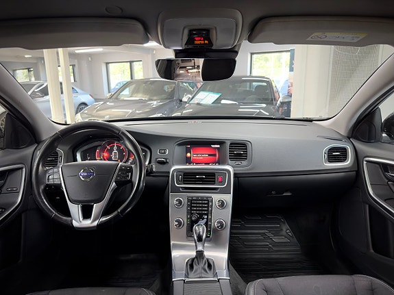 Volvo V60 Cross Country 13 of 20