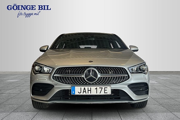 Mercedes-Benz CLA250 e 3 of 5