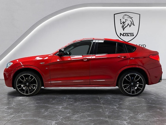 BMW X4 2 of 5