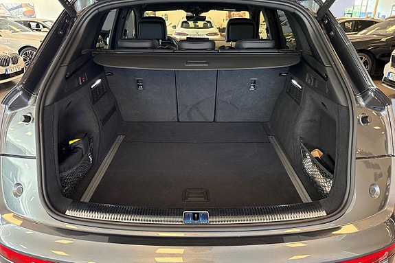 Audi Q5 10 of 19