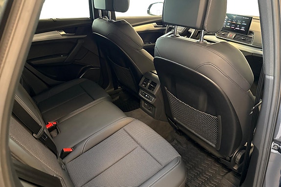Audi Q5 7 of 19
