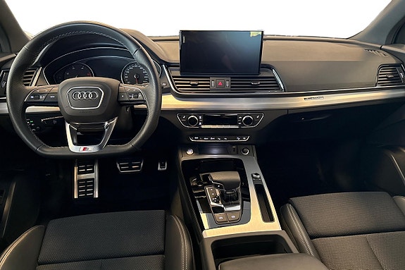 Audi Q5 8 of 19