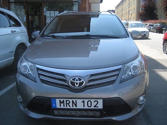 Toyota Avensis 7 of 20