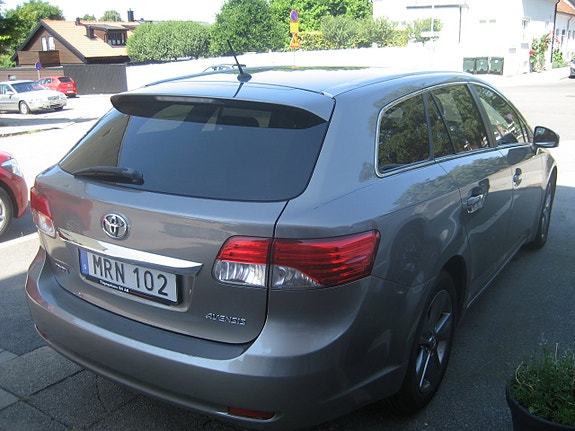 Toyota Avensis 5 of 20