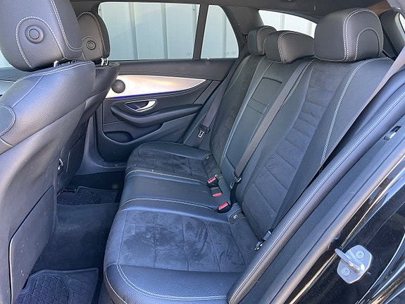 Mercedes-Benz E220 8 of 10