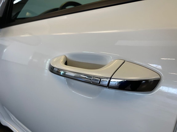 Kia Optima 10 of 14