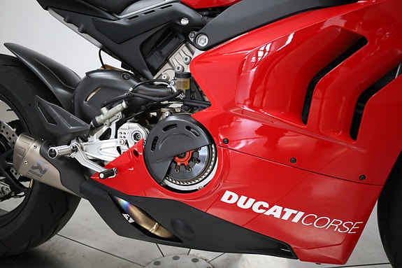 Ducati Panigale V4R DQS / Akrapovic helsystem 13 of 22