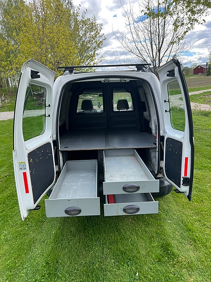 Volkswagen Caddy 7 of 8