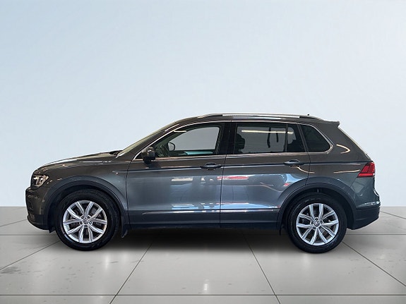 Volkswagen Tiguan 4 of 27