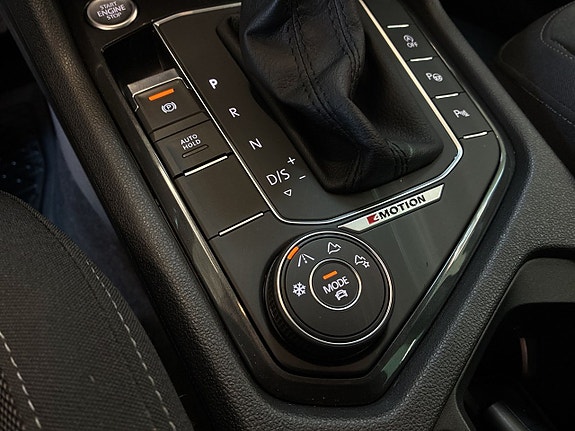 Volkswagen Tiguan 23 of 27