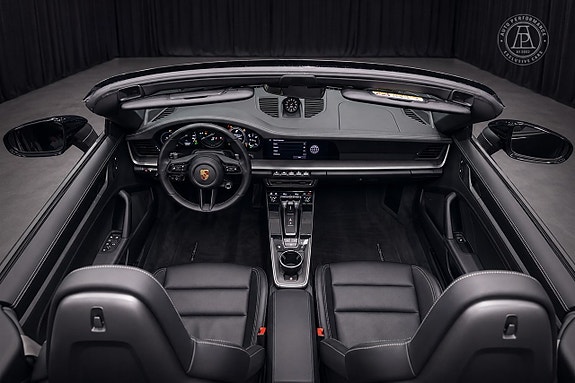 Porsche 911 13 of 14