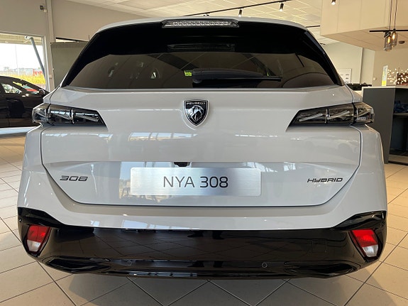 Peugeot 308 SW 6 of 19