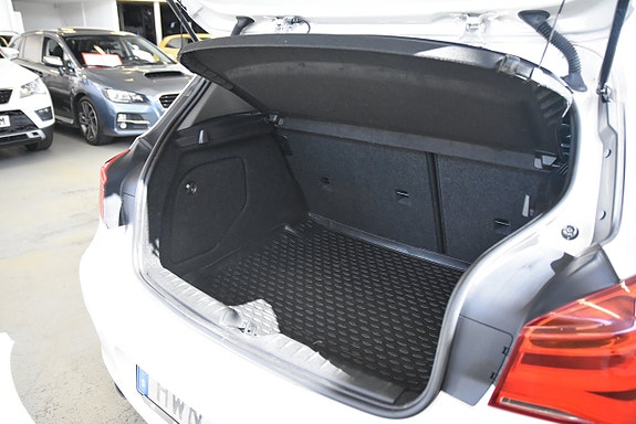 BMW 116d 14 of 14
