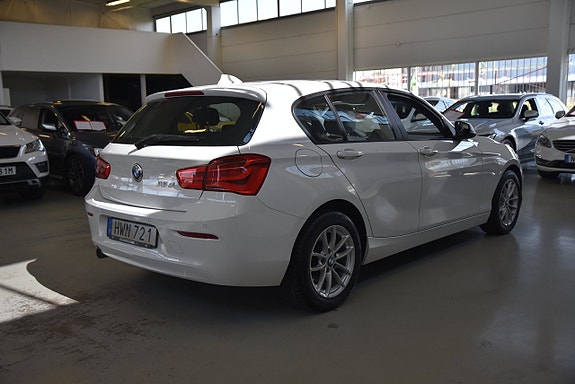 BMW 116d 3 of 14