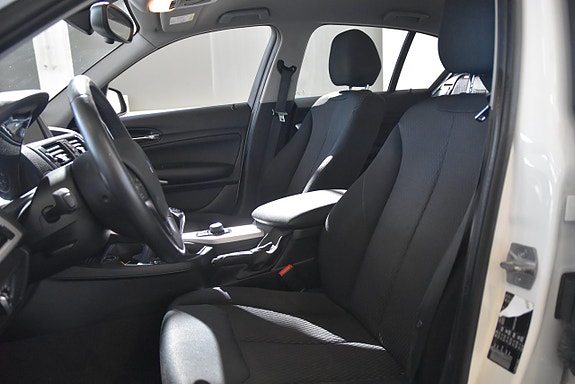 BMW 116d 6 of 14