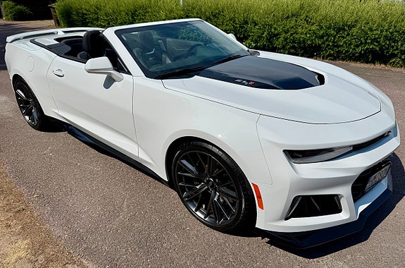 Chevrolet Camaro 4 of 5
