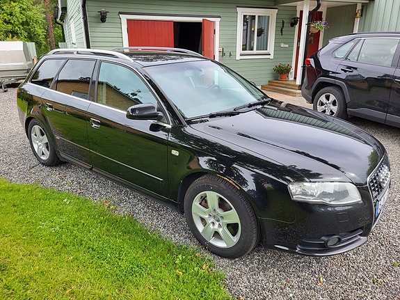 Audi A4 5 of 5