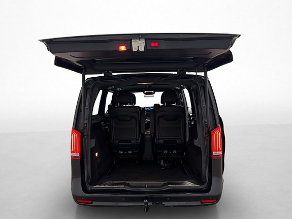 Mercedes-Benz V250 d 11 of 30